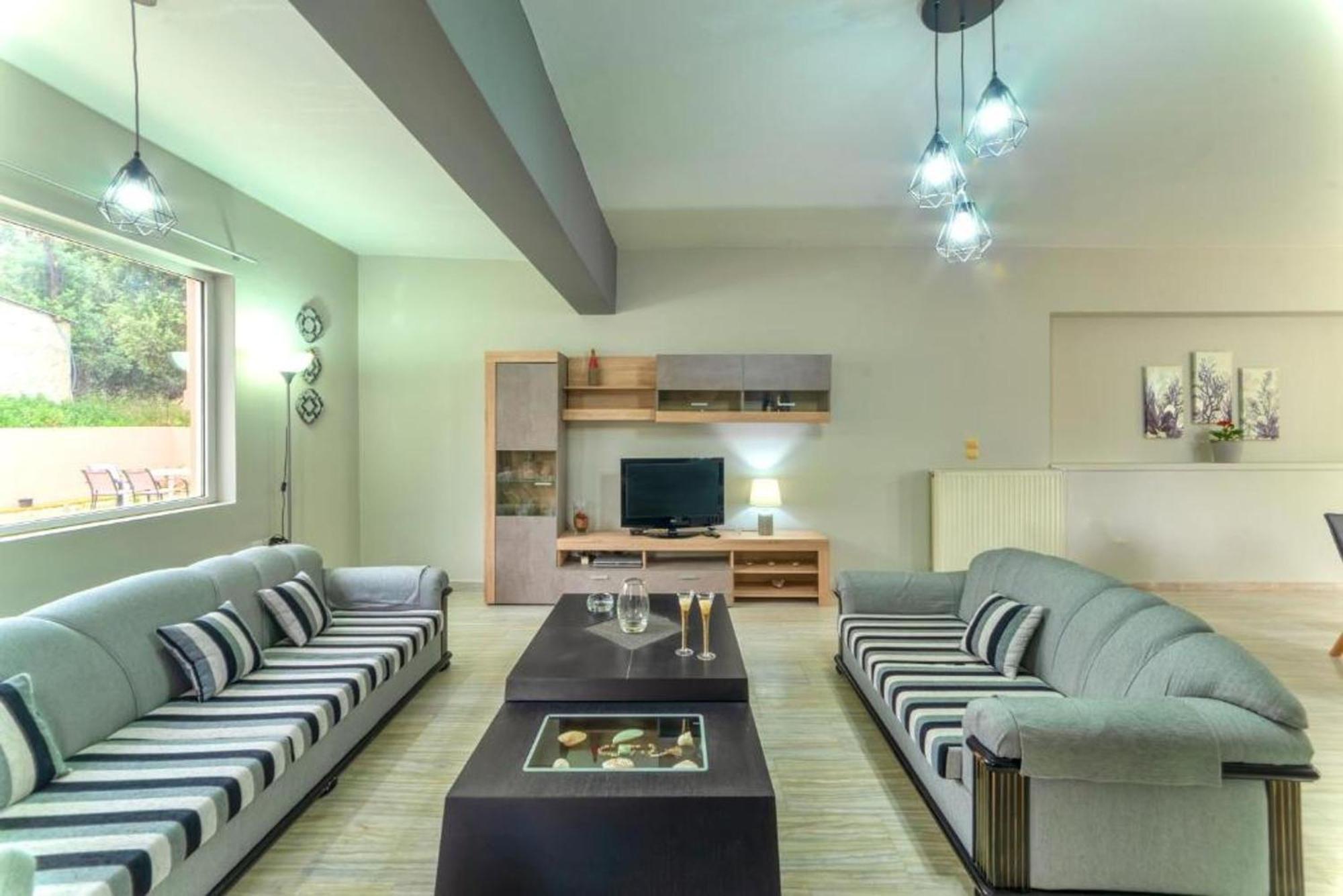 Detached House - Villa Mariva Pigianos Kampos  ภายนอก รูปภาพ